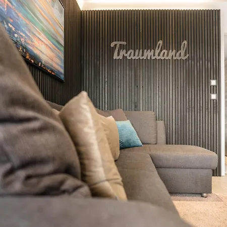 Baltic House Sandburg